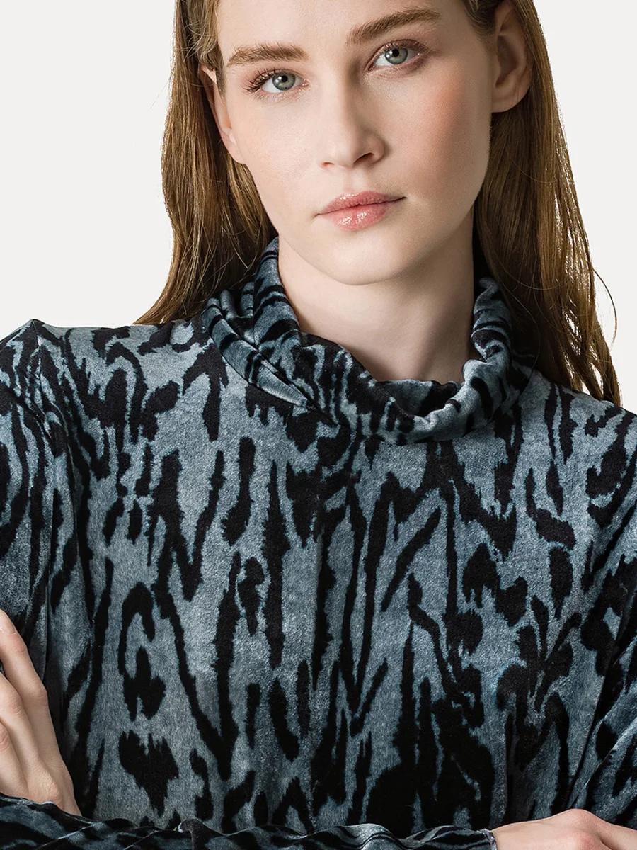 COL ROULÉ VELOURS TIGRÉ STONE – Image 5