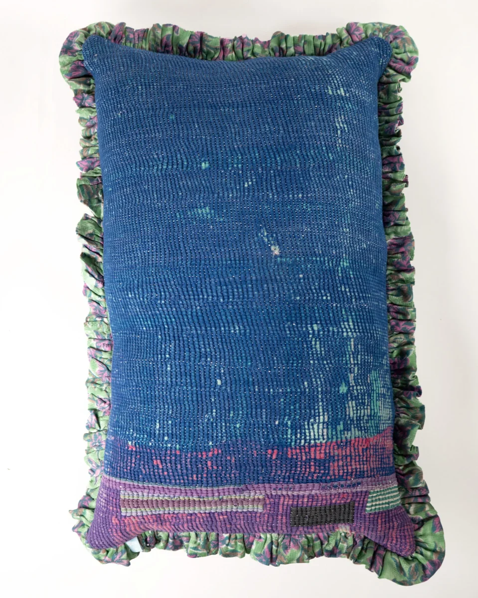 L'ÎLE BLEUE - COUSSIN EN KANTHA 11 – Image 2