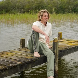 L'ÎLE BLEUE - Boubou Virgile