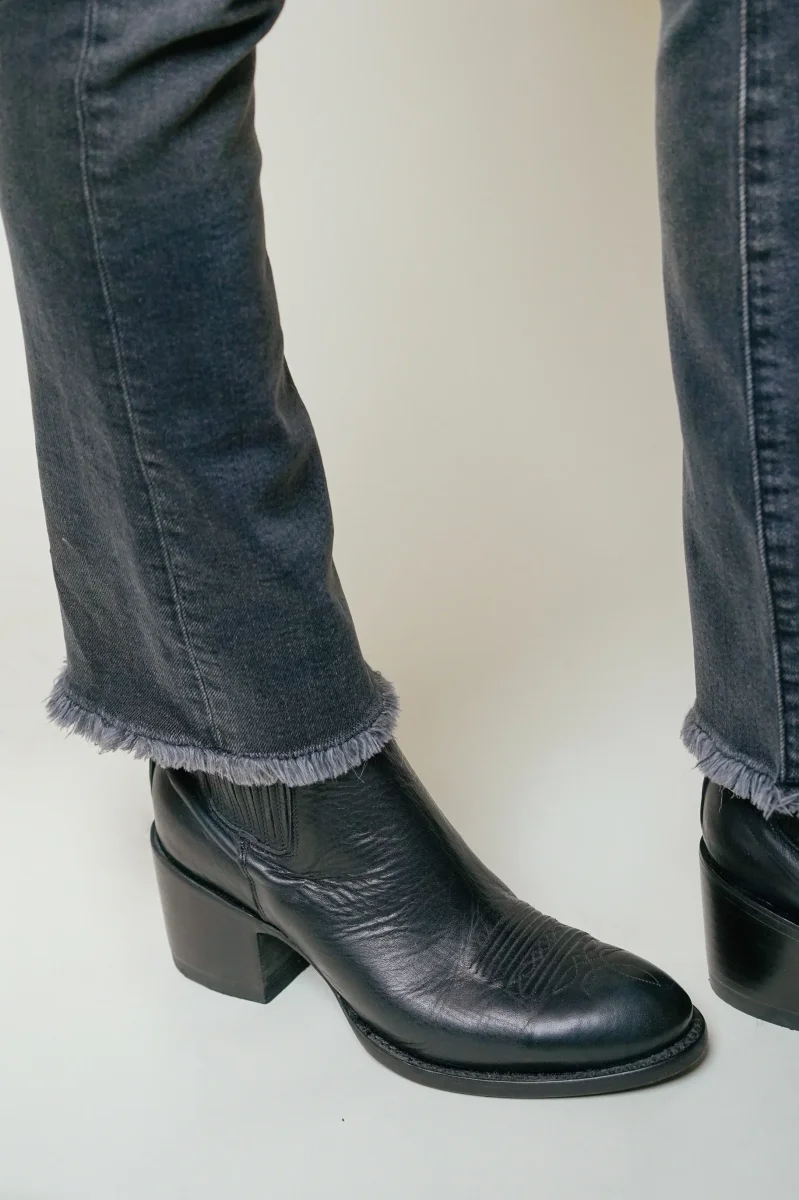 ACQUAVERDE - Jean Cara Used Grey – Image 7