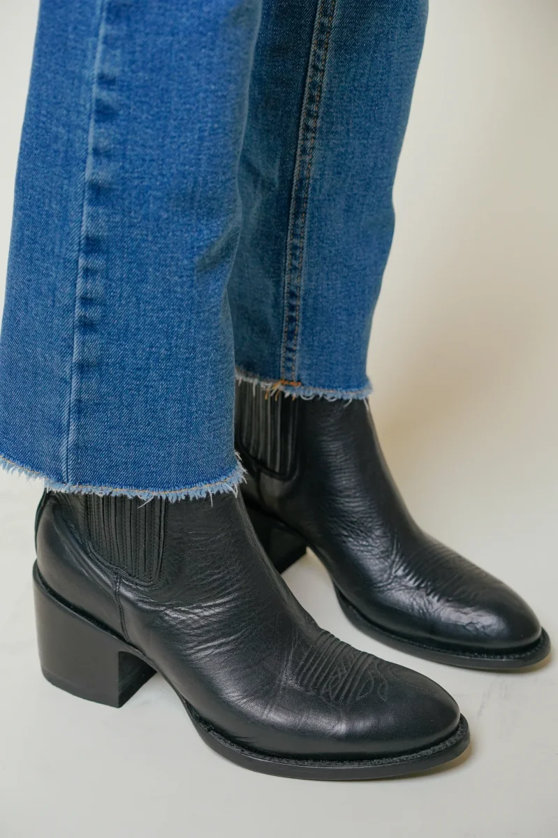 ACQUAVERDE - Jean Cara Worn – Image 7