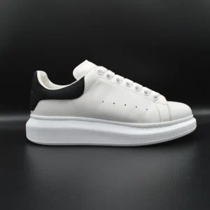 Alexander Mcqueen oversize blanc/noir - T40