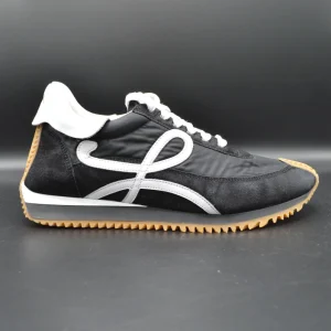 Loewe Flow Runner blanc/noir - T39