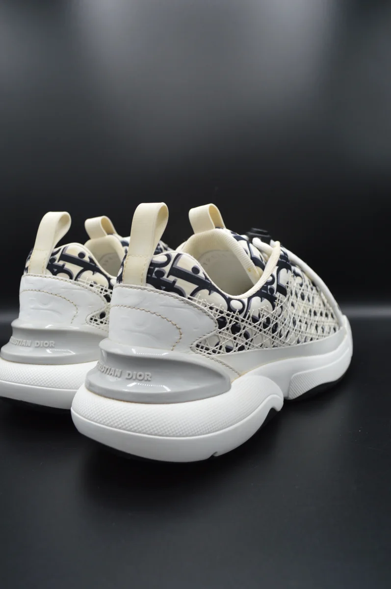 Dior B24 oblique blanc/ noir - T42 – Image 9