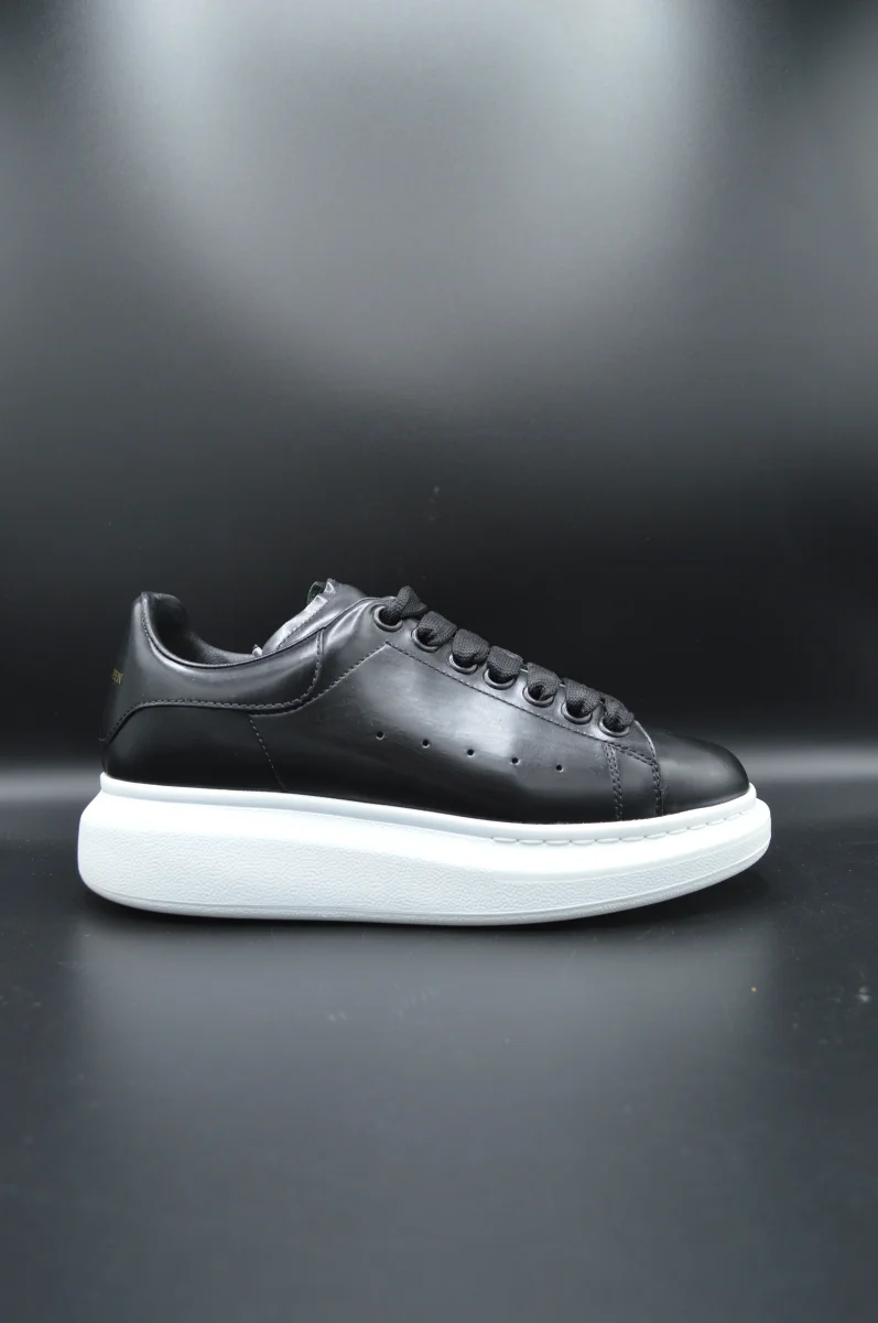 Alexander Mcqueen oversize cuir noir - T36,5 – Image 2