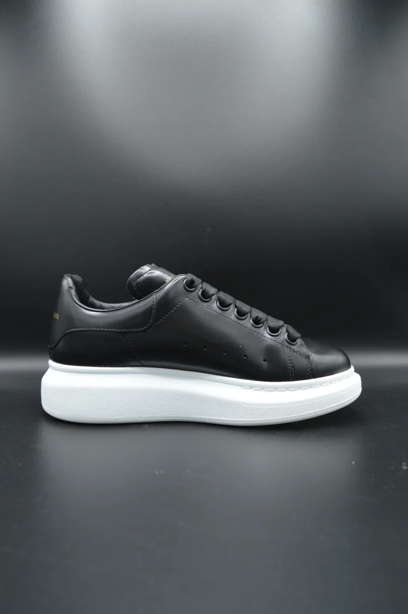 Alexander Mcqueen oversize cuir noir - T36,5 – Image 5