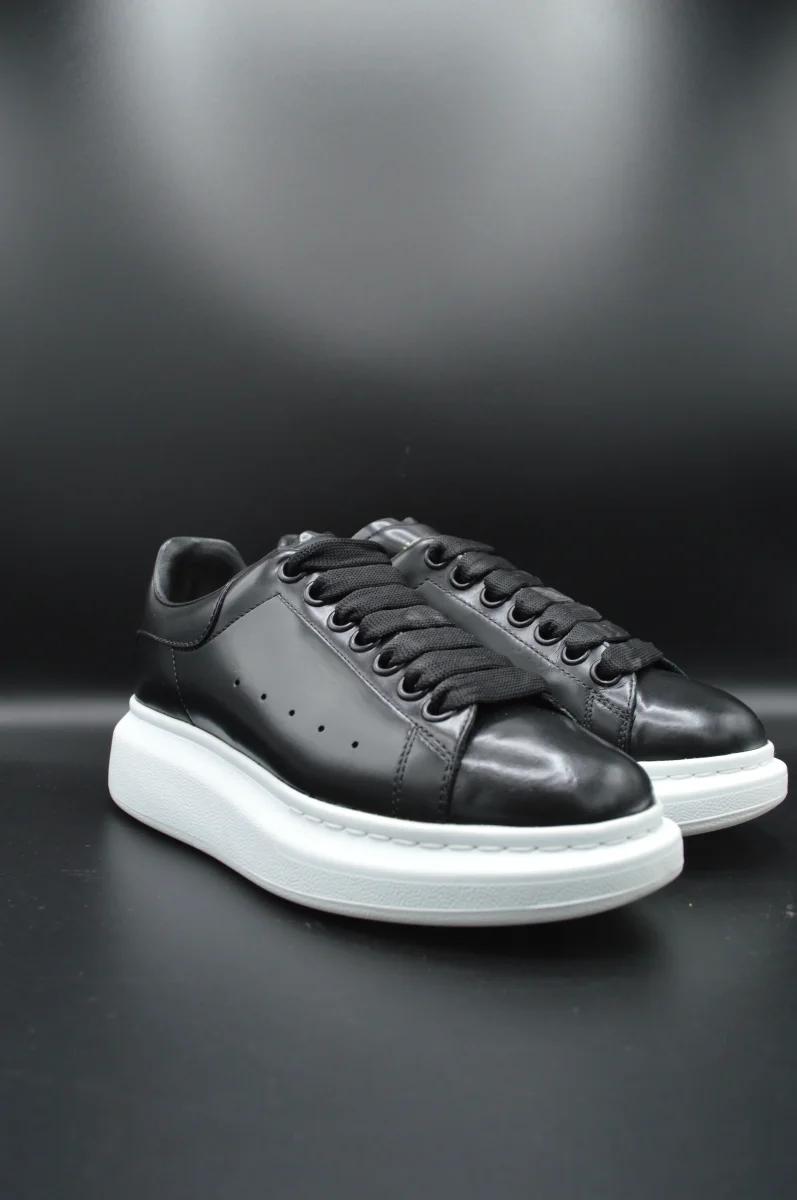 Alexander Mcqueen oversize cuir noir - T36,5 – Image 6