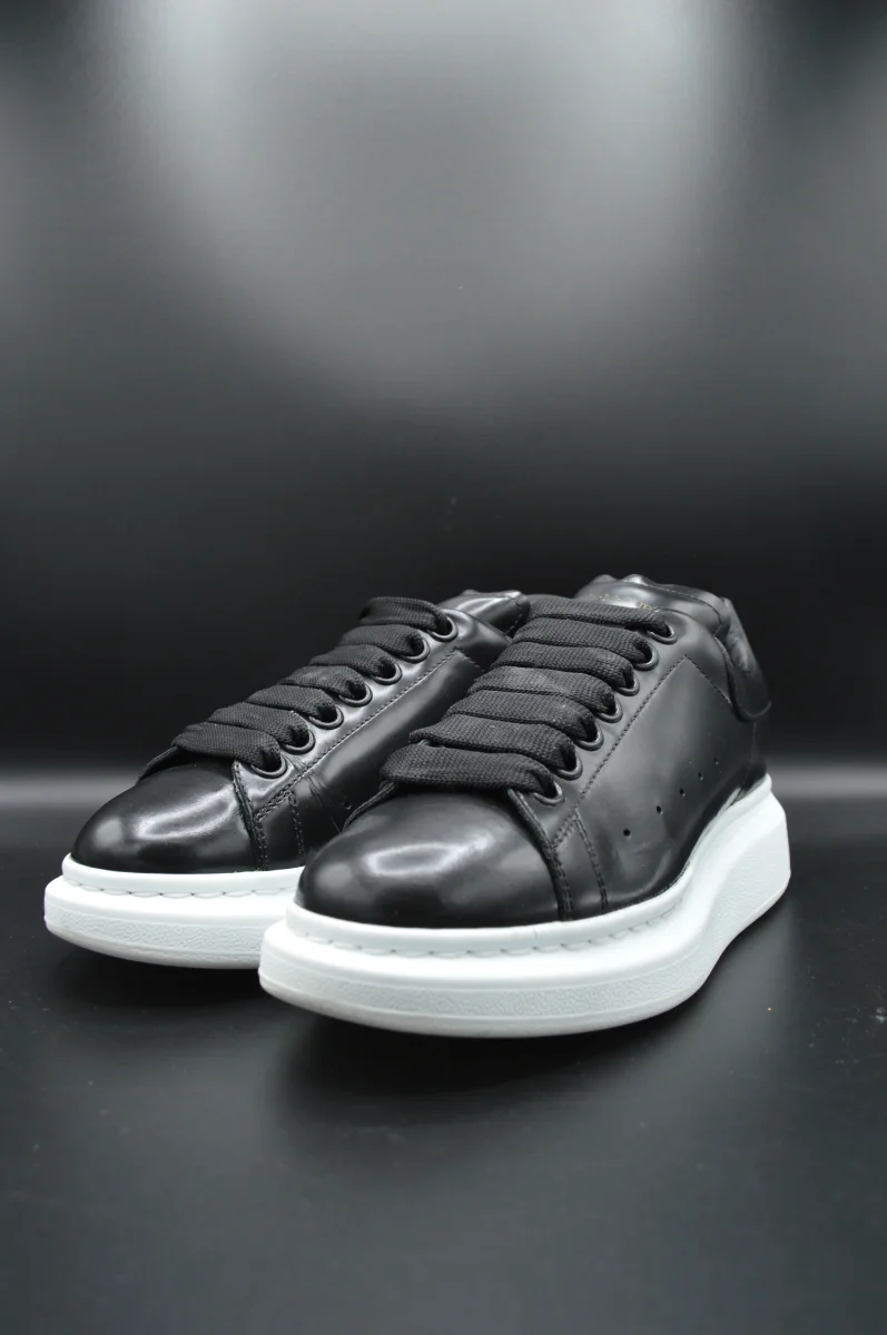 Alexander Mcqueen oversize cuir noir - T36,5 – Image 7