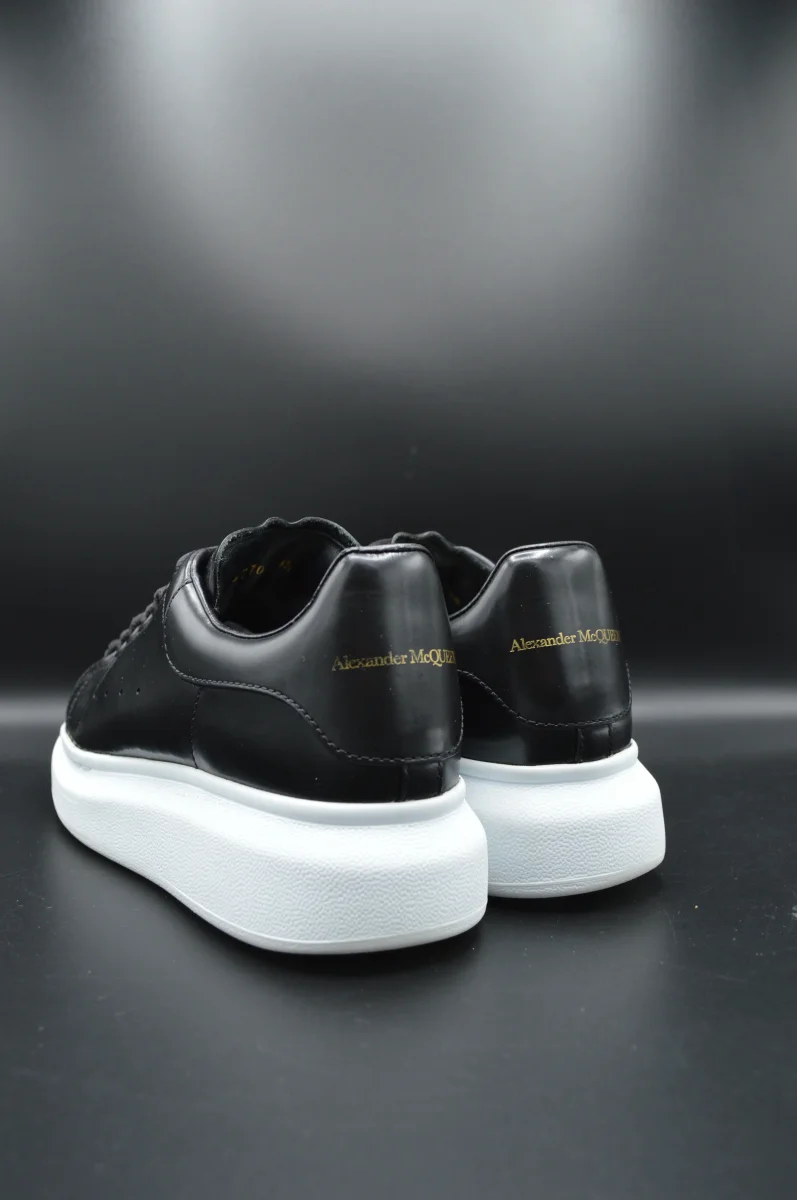 Alexander Mcqueen oversize cuir noir - T36,5 – Image 8