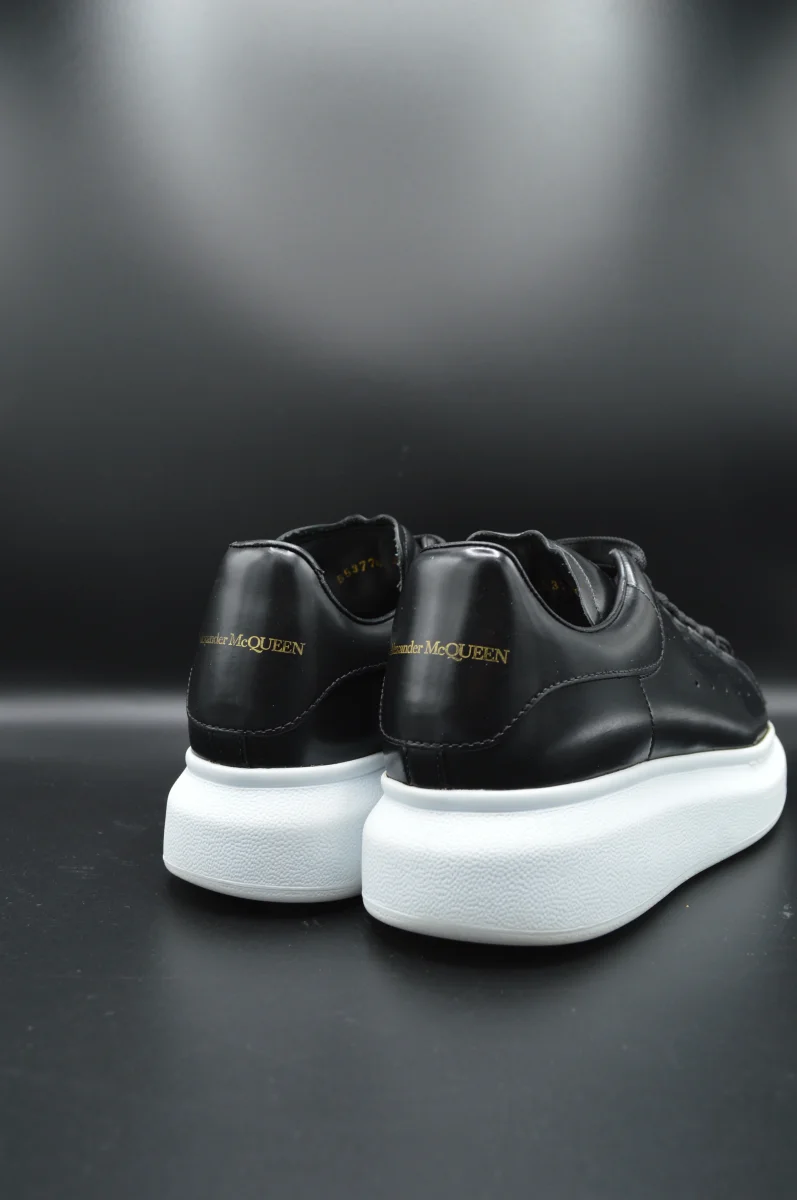 Alexander Mcqueen oversize cuir noir - T36,5 – Image 9