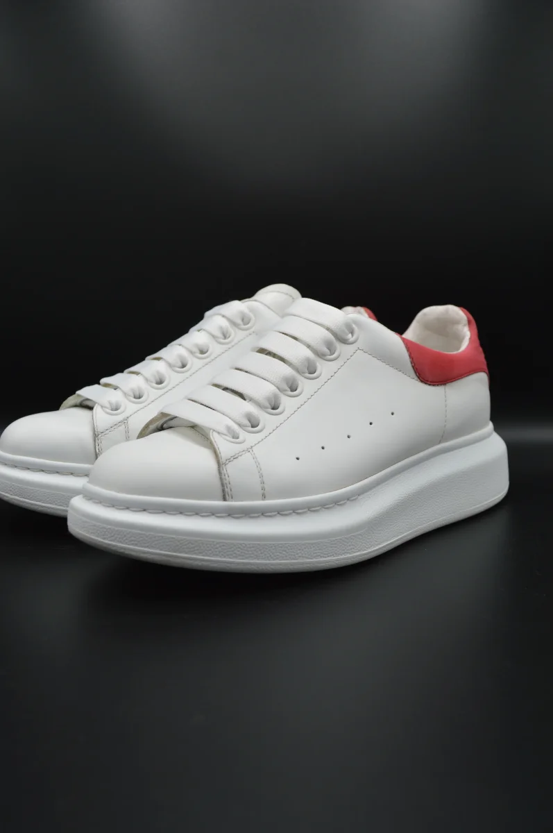 Alexander Mcqueen oversize blanc/ rouge - T37 – Image 7