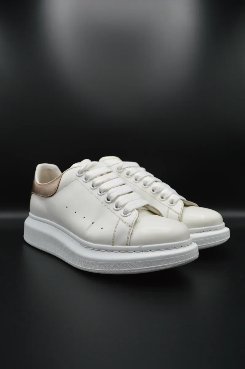 Alexander Mcqueen Oversize blanc/doré - T38 – Image 6