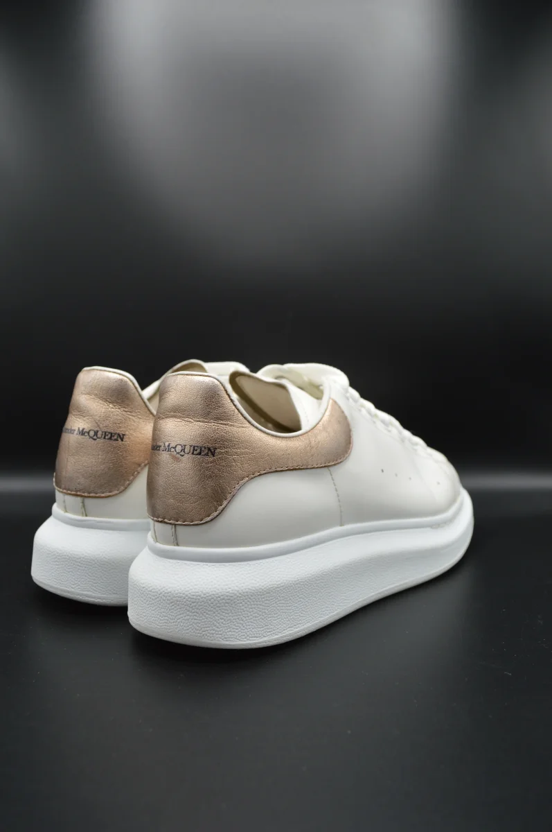 Alexander Mcqueen Oversize blanc/doré - T38 – Image 8