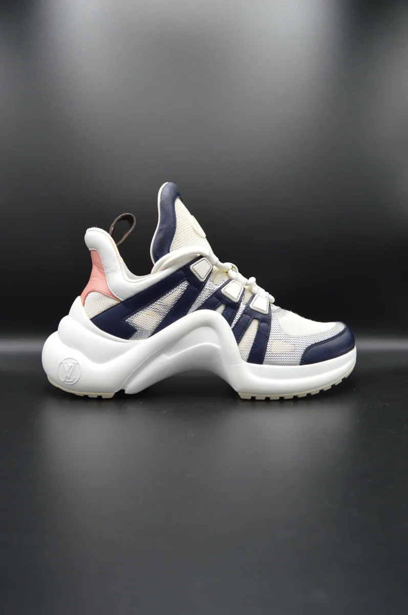 Louis Vuitton archlight bleu/blanc/rose - T37 – Image 2