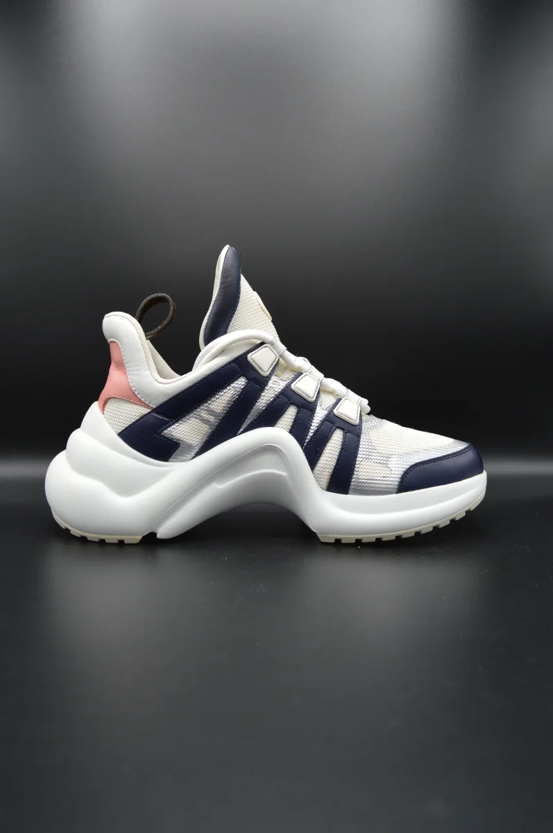 Louis Vuitton archlight bleu/blanc/rose - T37 – Image 5