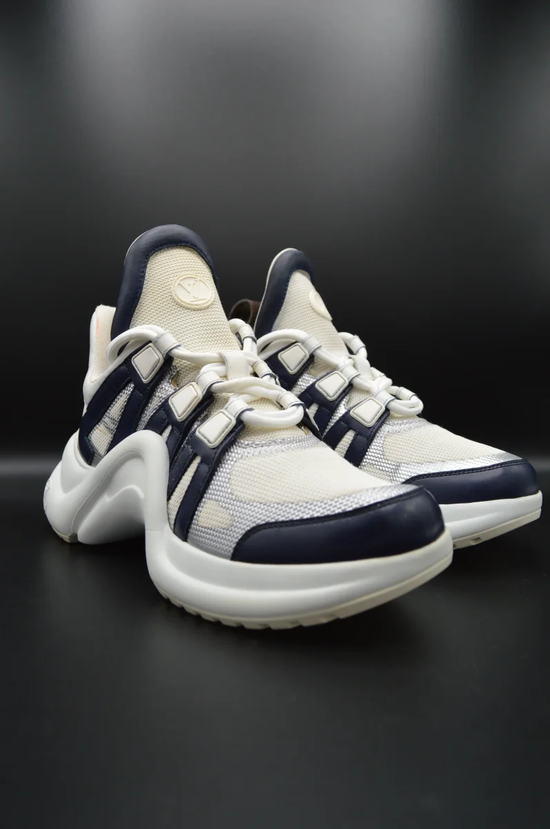 Louis Vuitton archlight bleu/blanc/rose - T37 – Image 6