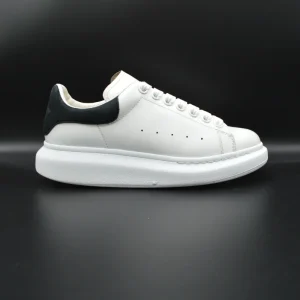 Alexander Mcqueen Oversize blanc/noir - T38