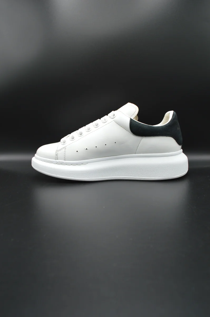 Alexander Mcqueen Oversize blanc/noir - T38 – Image 3