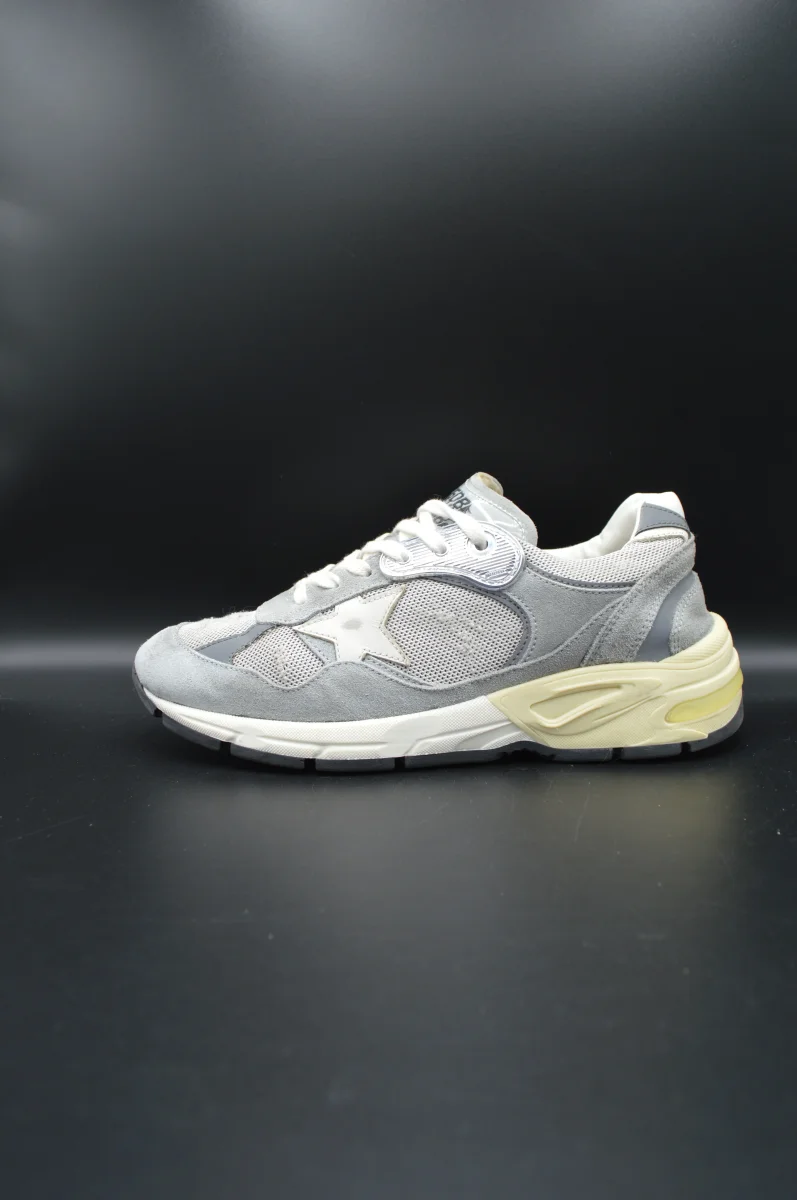 Golden Goose Dadstar gris/blanc - T39 – Image 4