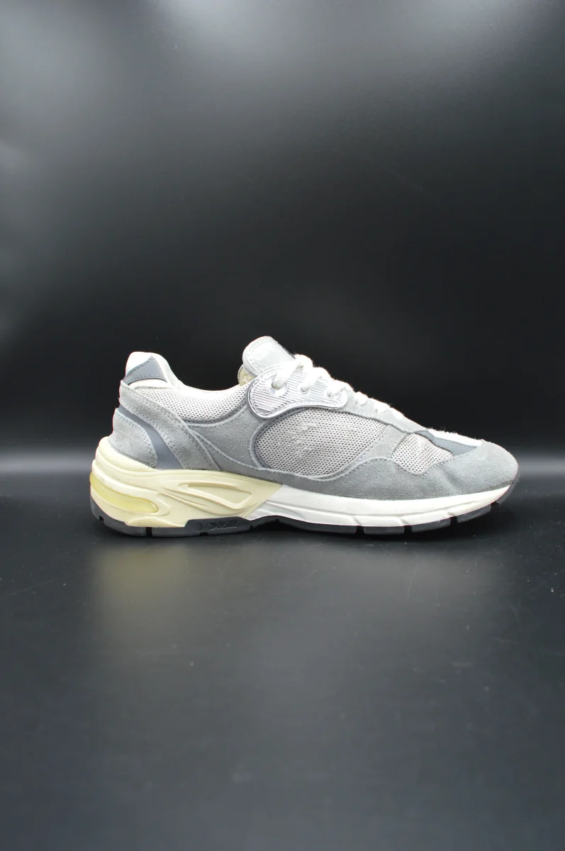 Golden Goose Dadstar gris/blanc - T39 – Image 5