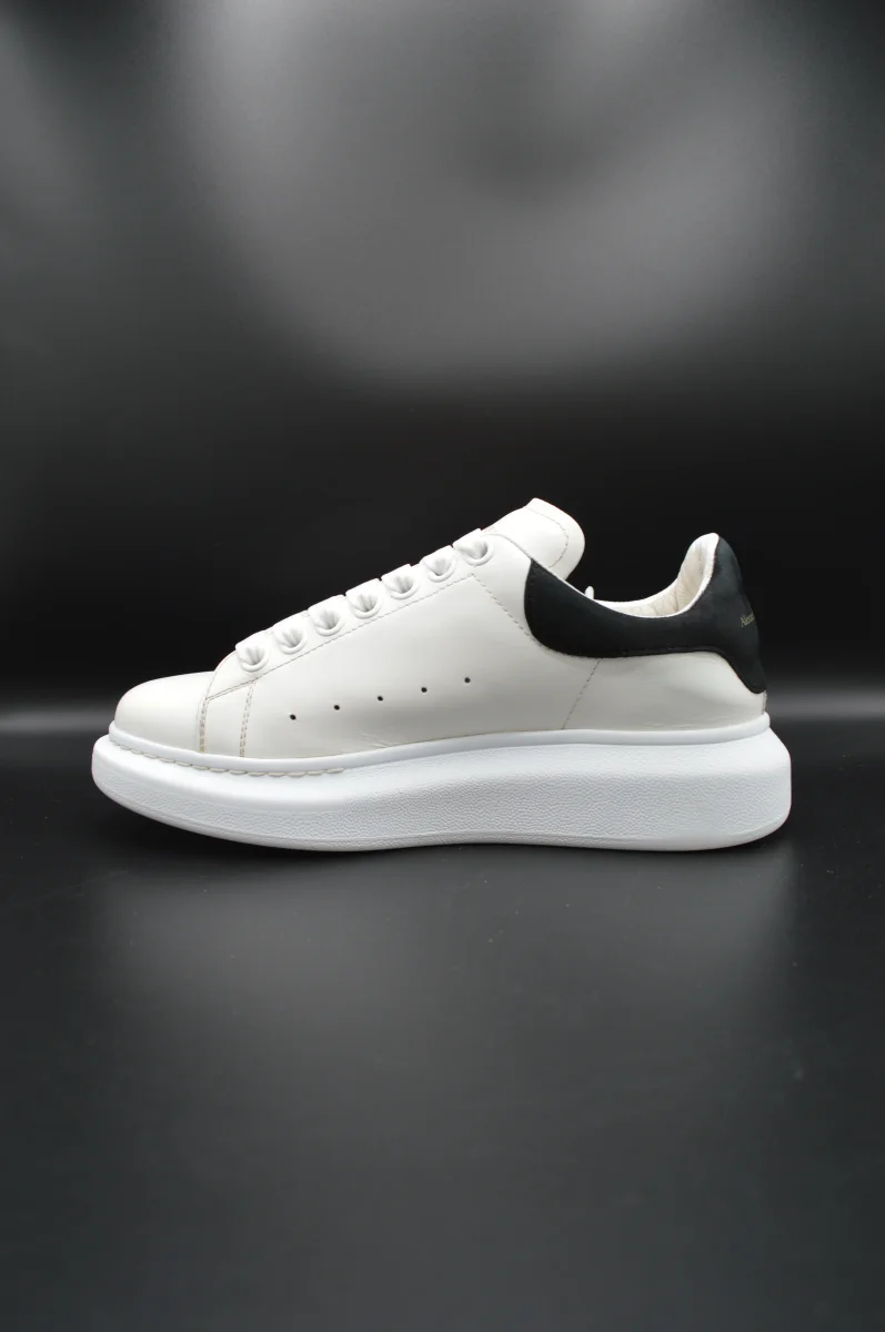 Alexander Mcqueen Oversize blanc/noir - T37 – Image 3