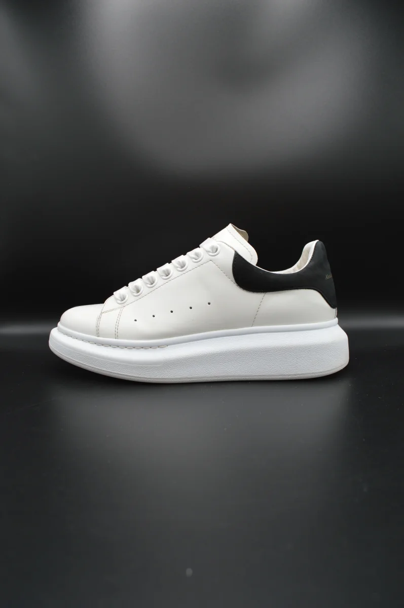 Alexander Mcqueen Oversize blanc/noir - T37 – Image 4