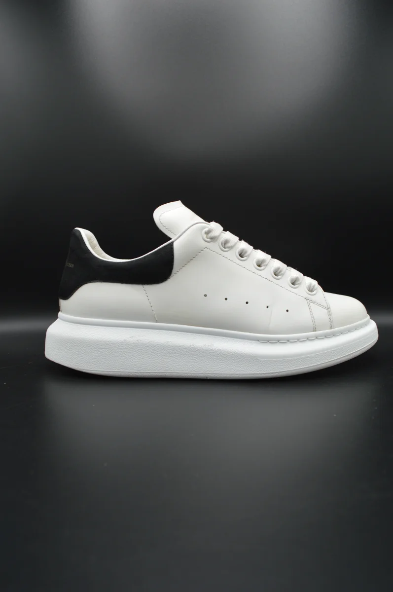 Alexander Mcqueen oversize blanc/noir - T41