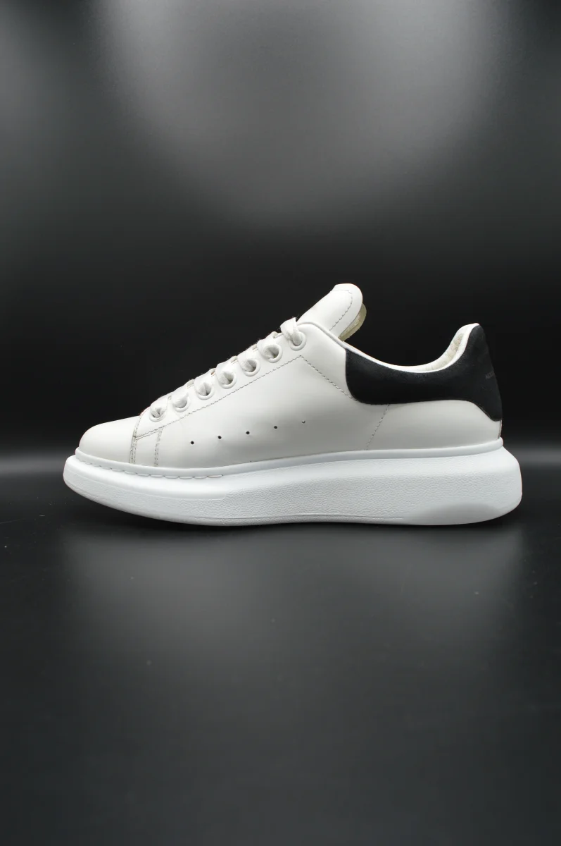 Alexander Mcqueen oversize blanc/noir - T41 – Image 3