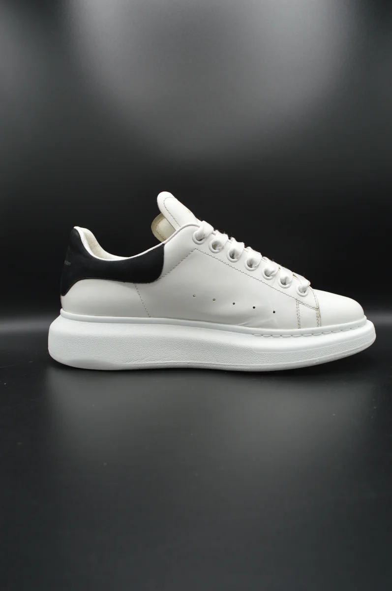 Alexander Mcqueen oversize blanc/noir - T41 – Image 5