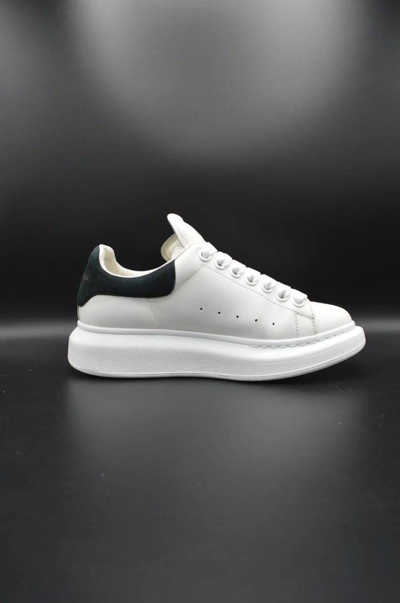 Alexander Mcqueen oversize blanc/noir - T36,5 – Image 5