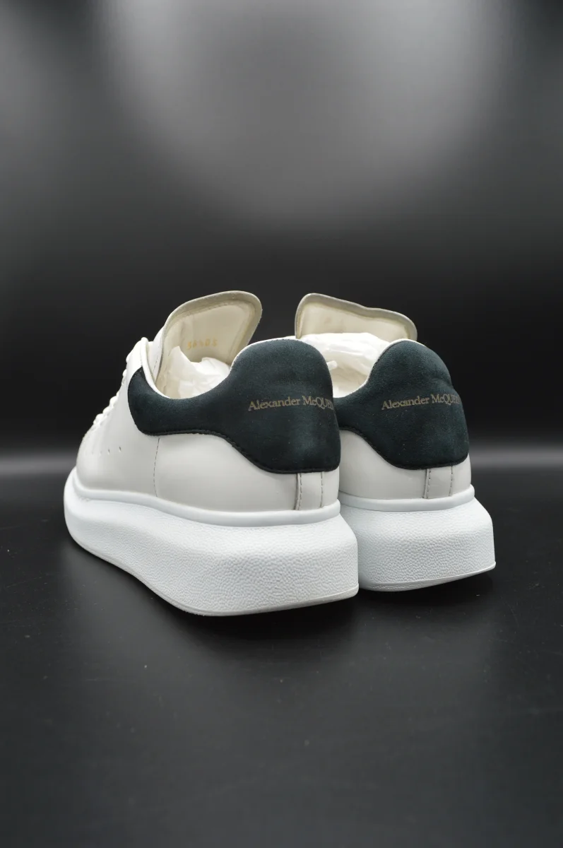 Alexander Mcqueen oversize blanc/noir - T36,5 – Image 8