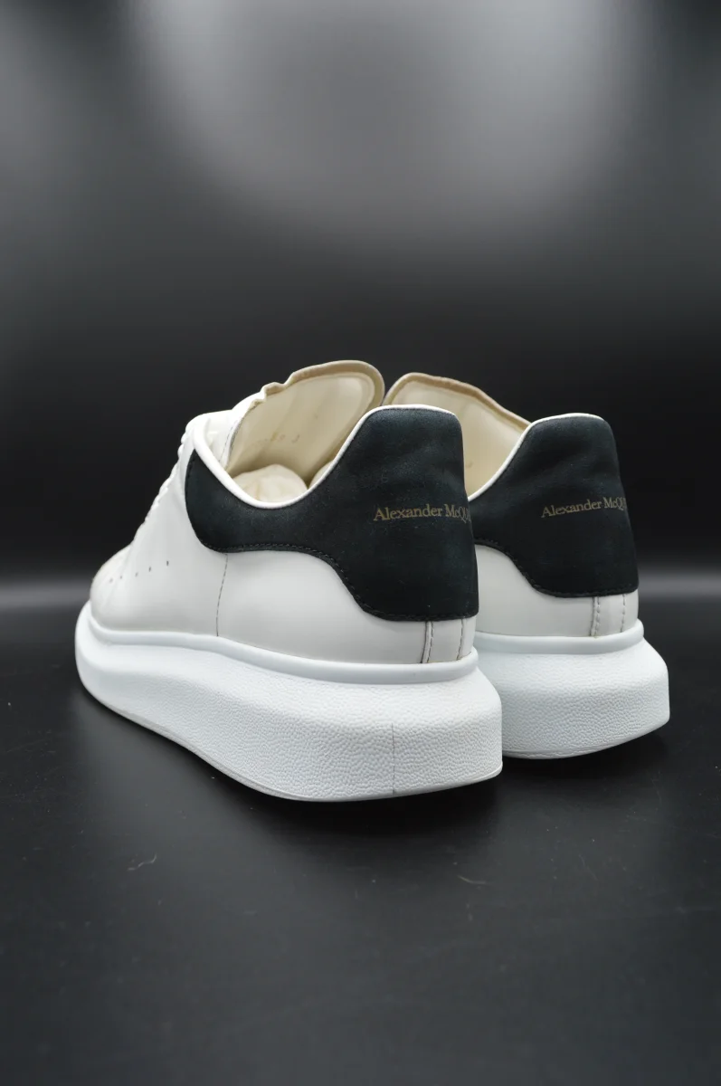 Alexander Mcqueen oversize blanc/noir - T39 – Image 8