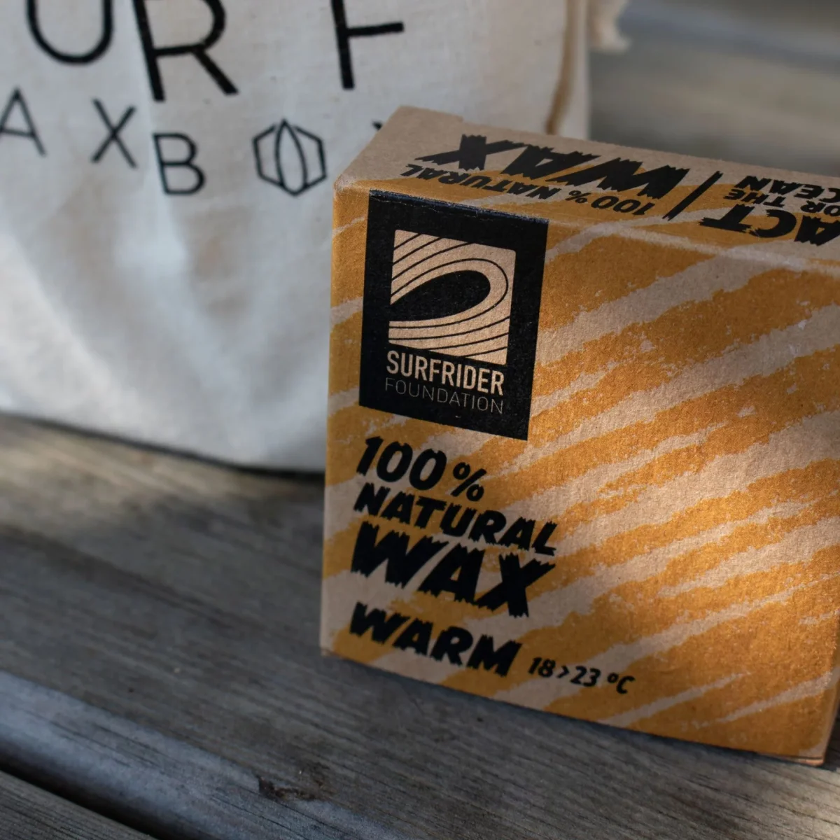 Kit Wax et Waxbox en bois gravé avec peigne « Surfrider » – Image 3