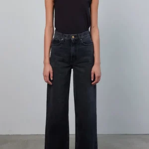 JEAN ELISSA STILL BLACK